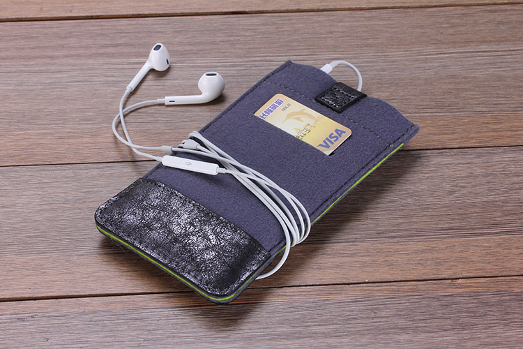  Handy-Tasche, Accessoire-Tasche 100% Wollfilz und Pflanzlich Gegerbtem Leder Handgefertigt 